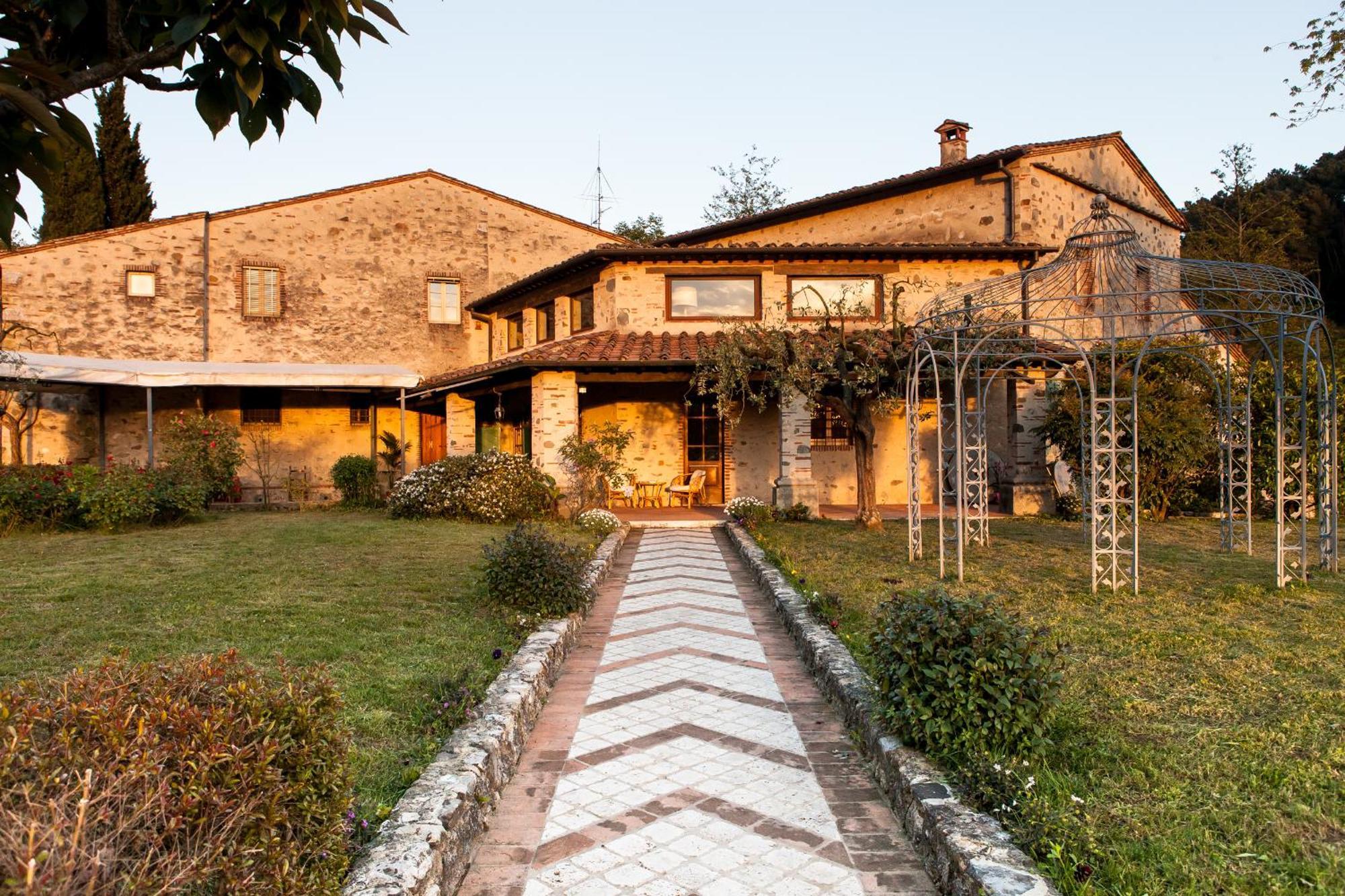 Bernardone Hotel Camaiore Luaran gambar