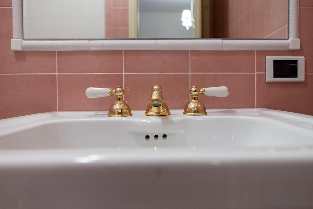 Bernardone Hotel Camaiore Bilik gambar
